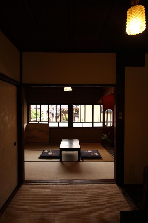 Guest House Ui-Ca Kanazawa Buitenkant foto