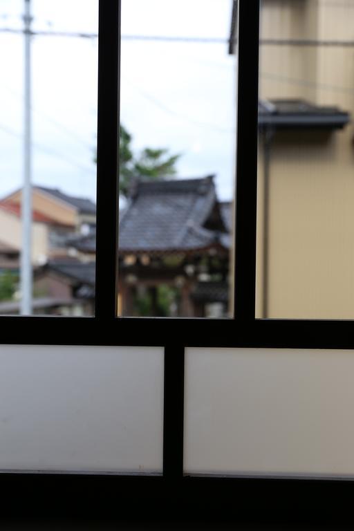 Guest House Ui-Ca Kanazawa Buitenkant foto